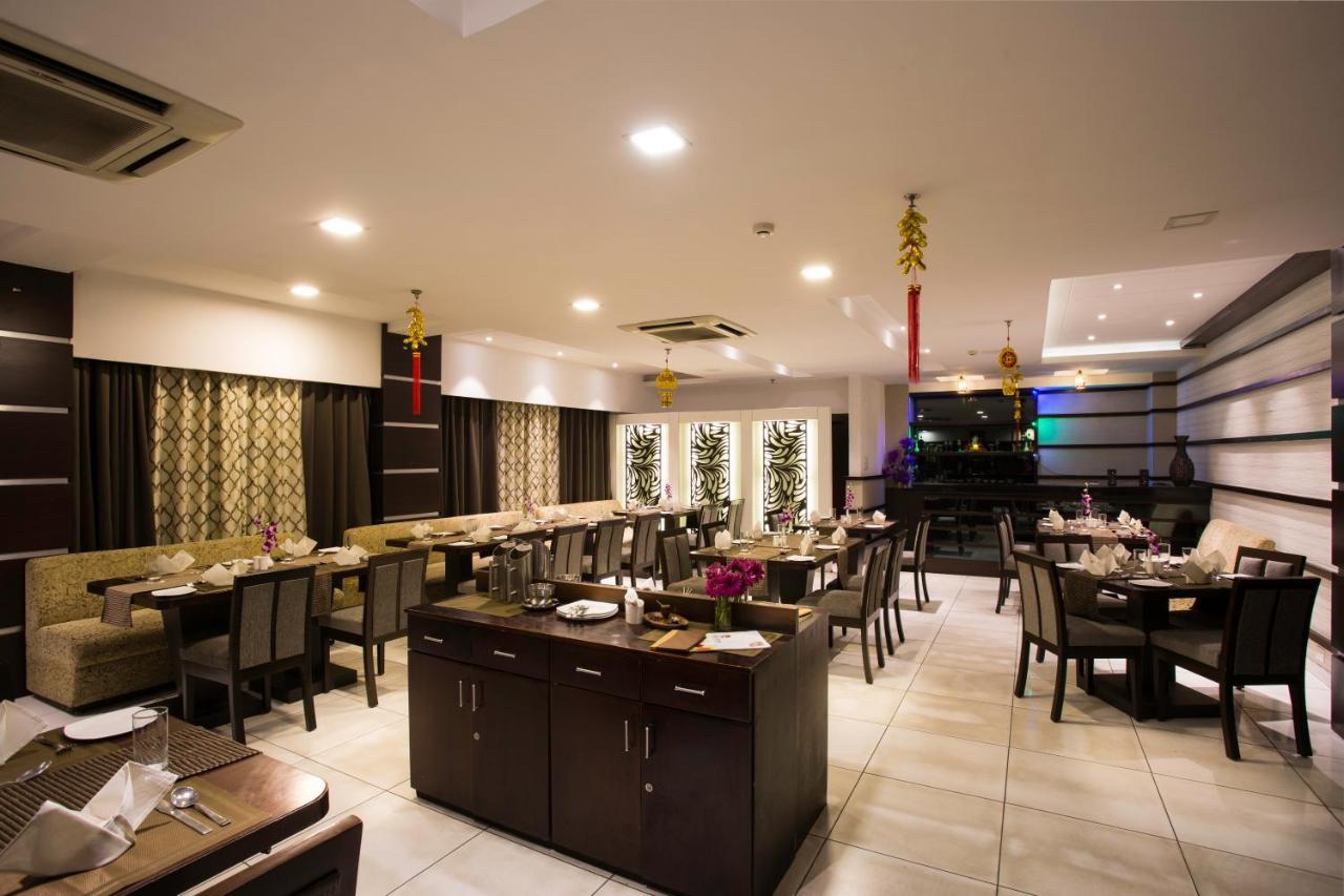 Hotel Central Park Siliguri Eksteriør billede